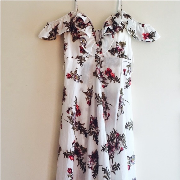 Floral Maxi Dress- like new - Picture 2 of 7